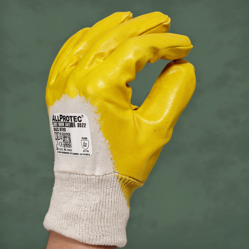9522-allprotec-asic-nitro-hand.jpg